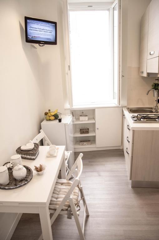 Madonna Dei Monti Apartment Roma Ngoại thất bức ảnh