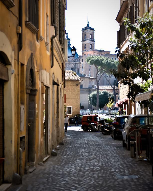 Madonna Dei Monti Apartment Roma Ngoại thất bức ảnh