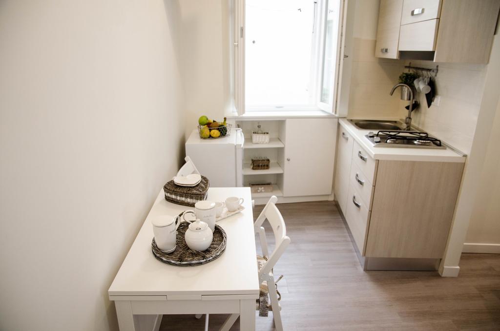 Madonna Dei Monti Apartment Roma Ngoại thất bức ảnh