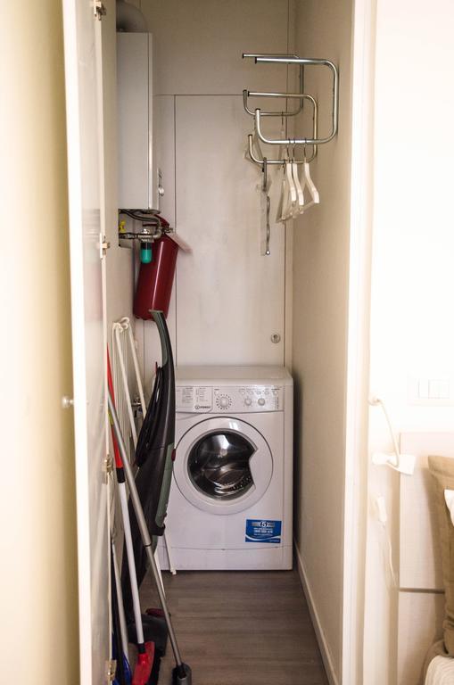 Madonna Dei Monti Apartment Roma Ngoại thất bức ảnh