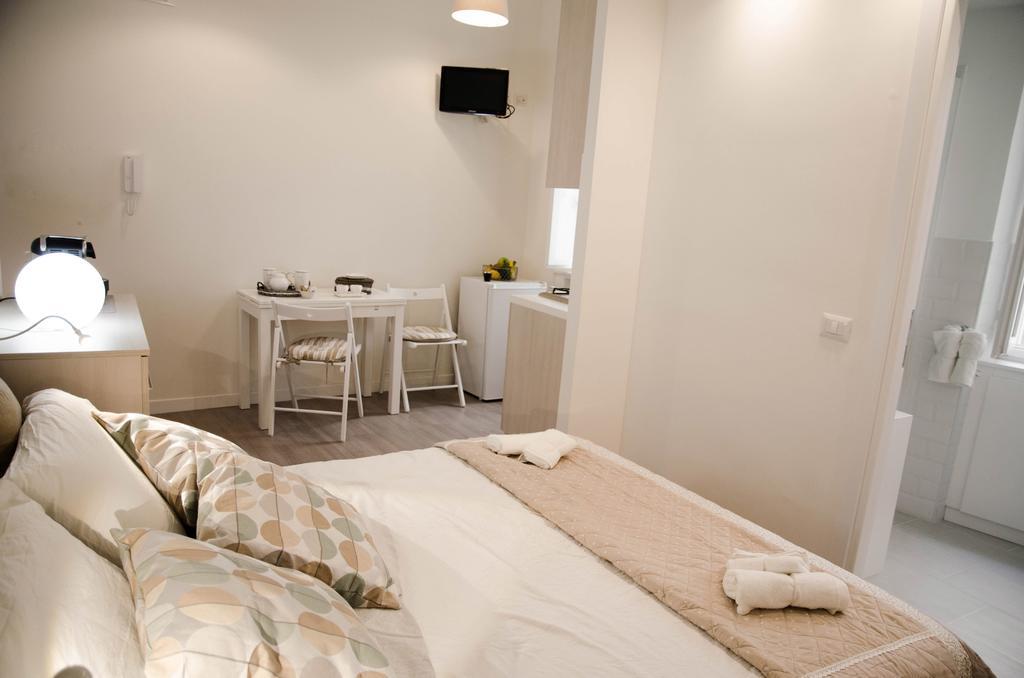Madonna Dei Monti Apartment Roma Ngoại thất bức ảnh